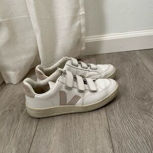 Veja natural strap sneakers